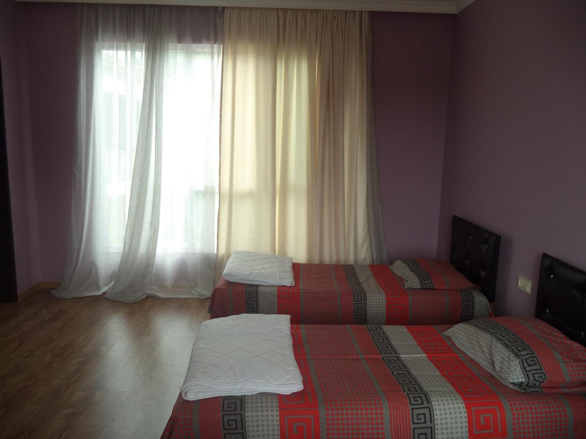 Hotel Maiko'S House Batumi Exterior foto